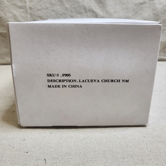 Vintage Country Churches Collection - Picture 2 of 7